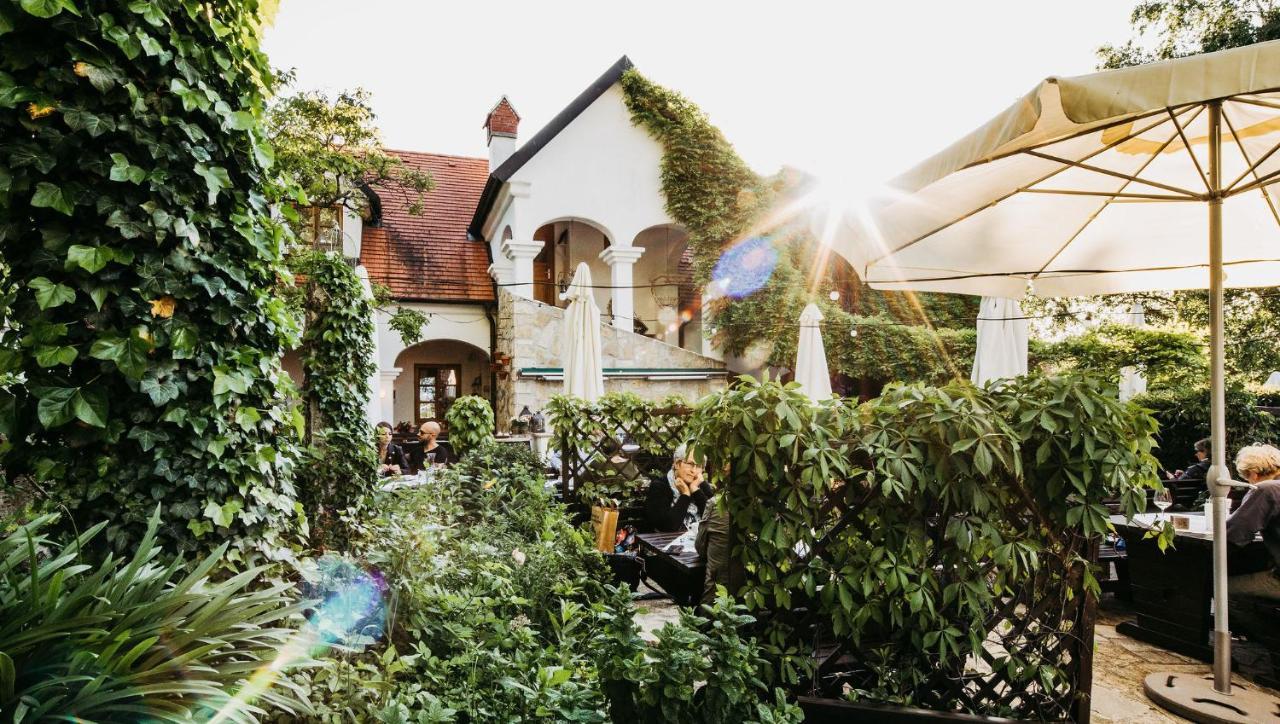 Oleander Romantik Zimmer Trausdorf an der Wulka Exterior foto